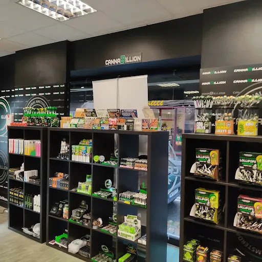 Cbd Cannabillion à Laval - France