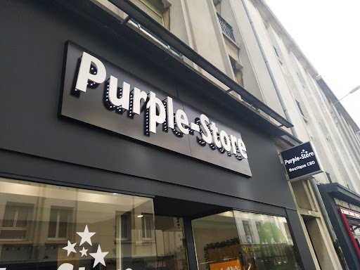 Purple Store à Brest - France